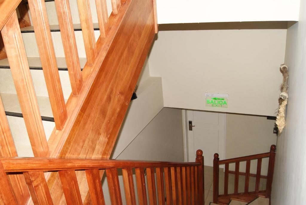 Patagonia Suites Trelew Esterno foto