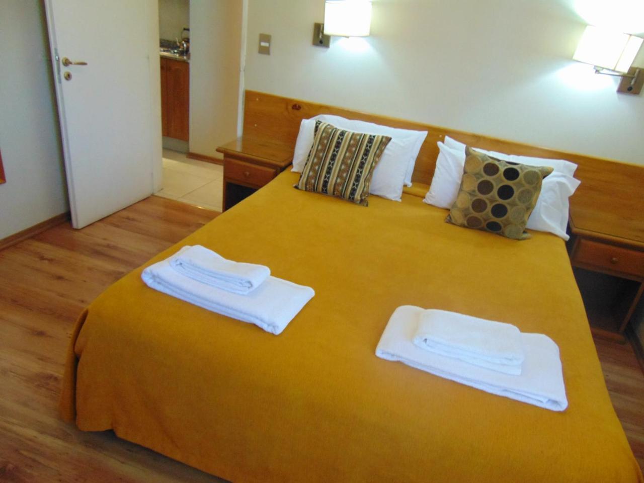 Patagonia Suites Trelew Esterno foto